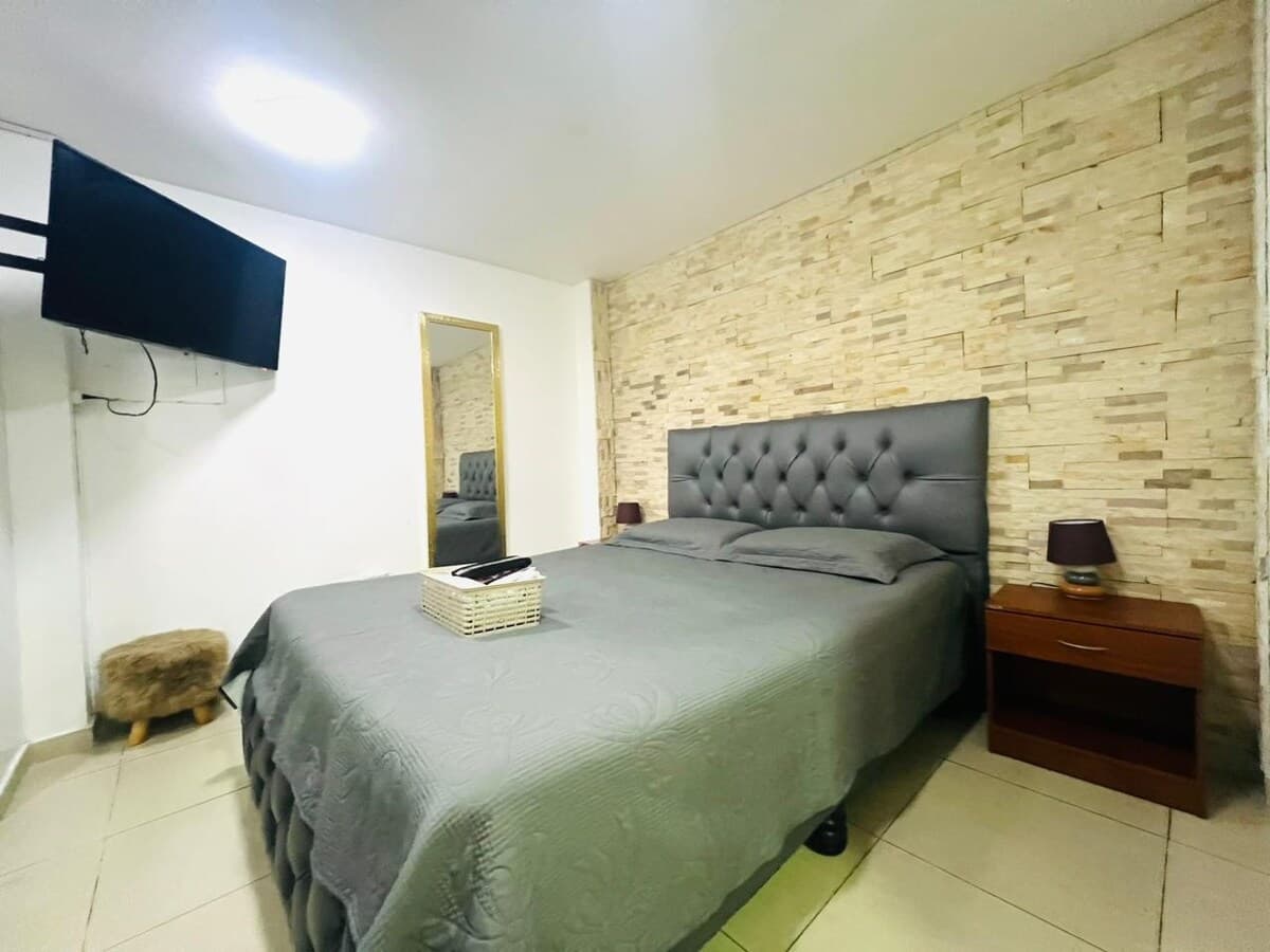 Amplia Suite PB-3 camas junto San Marino — foto 6