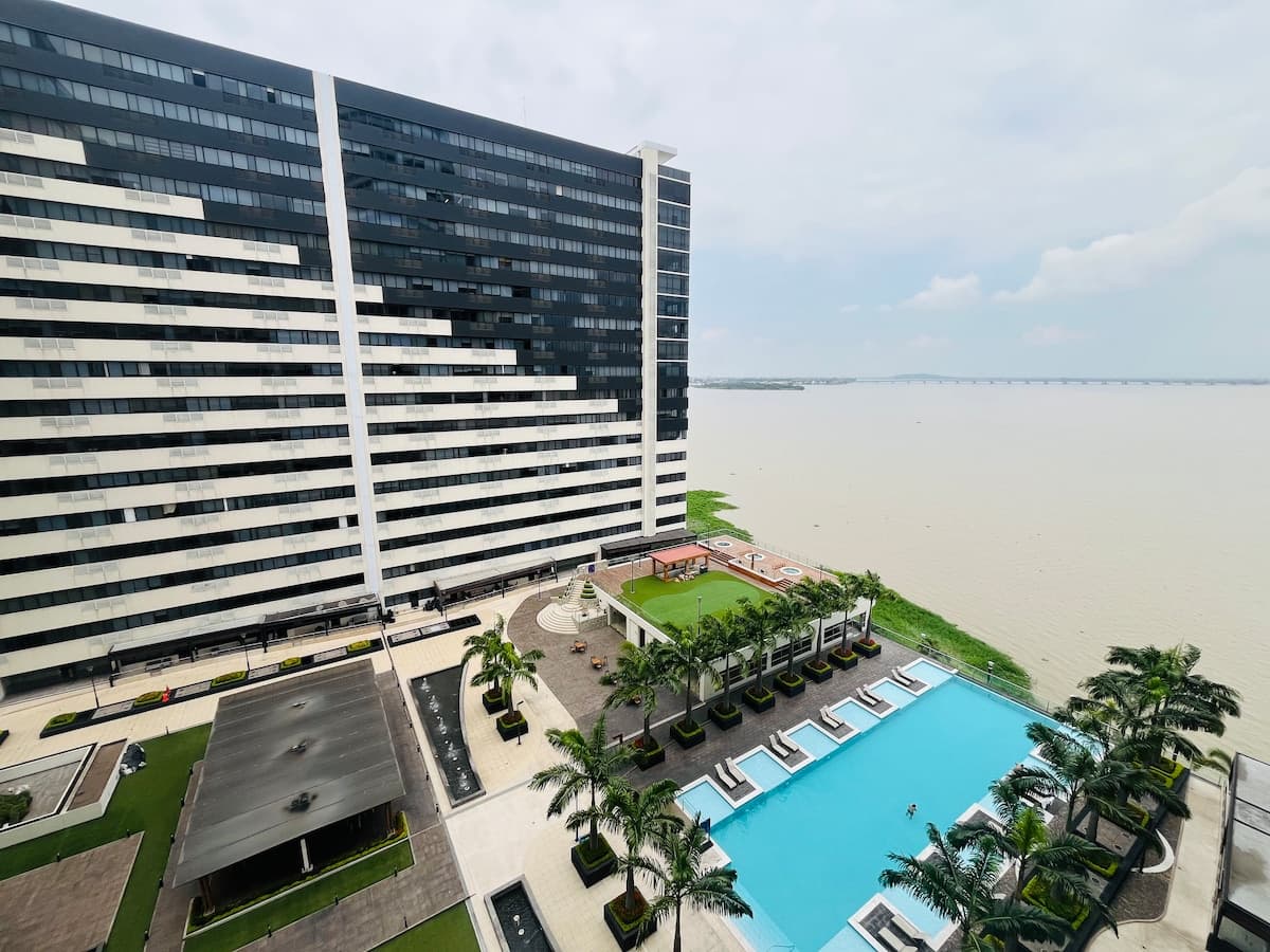 Suite Puerto Santa Ana vista al RÍO con Parqueo — foto 16