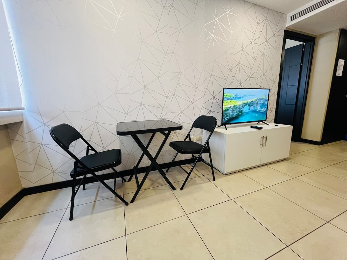 Suite Puerto Santa Ana vista al RÍO con Parqueo — foto 6