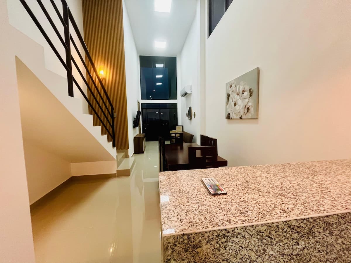 Loft con Jacuzzi-Paqueo-10min consulado americano — foto 2