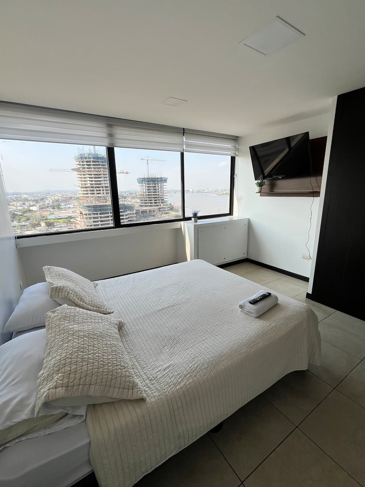 Apartamento en Puerto Santa Ana con parqueo — foto 7