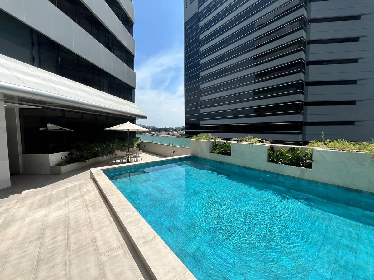 Moderna Suite •Kennedy Norte• Pool • Gym • Parqueo — foto 14