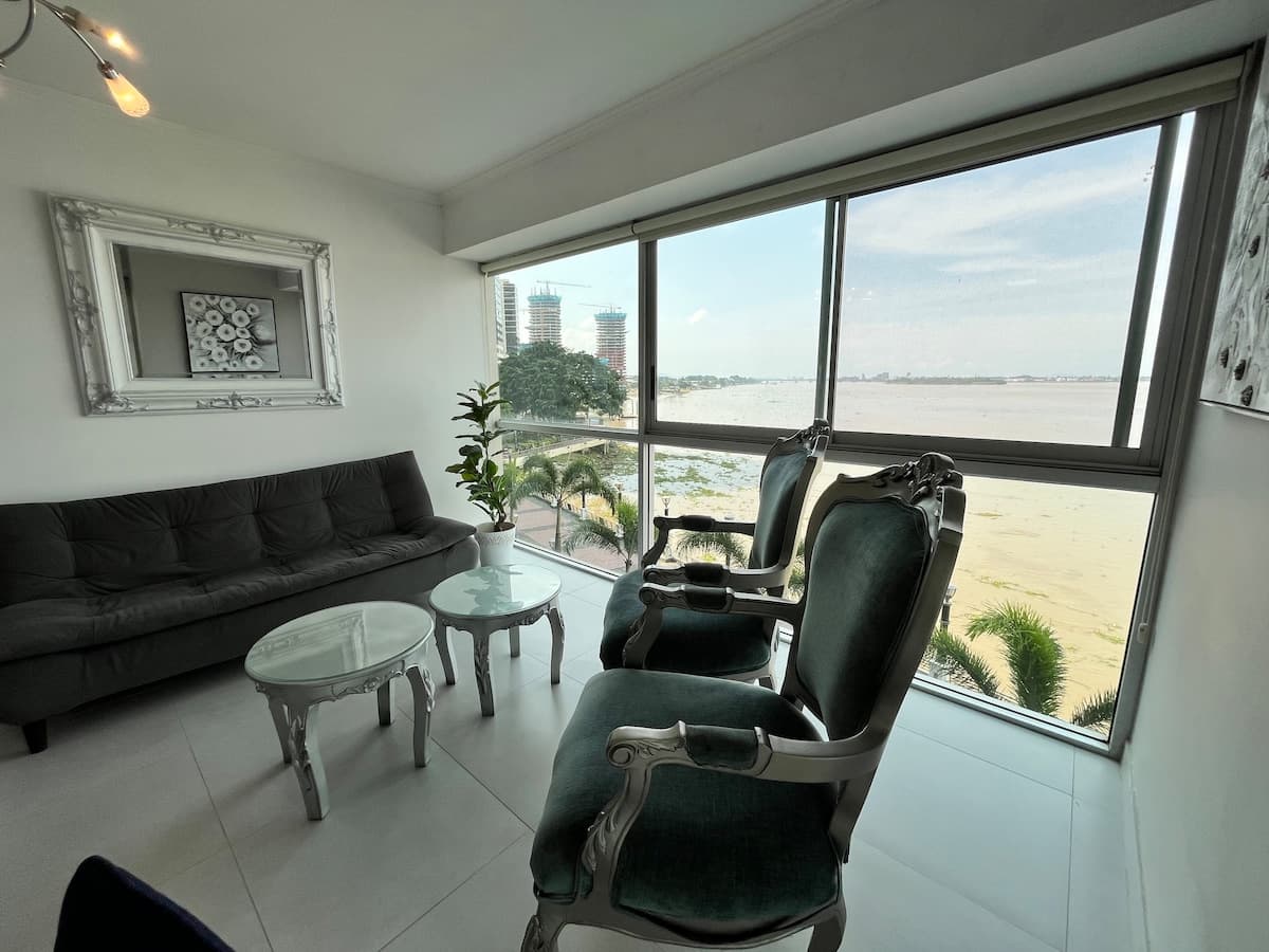 Suite vista al río en Puerto Santa Ana — foto 2