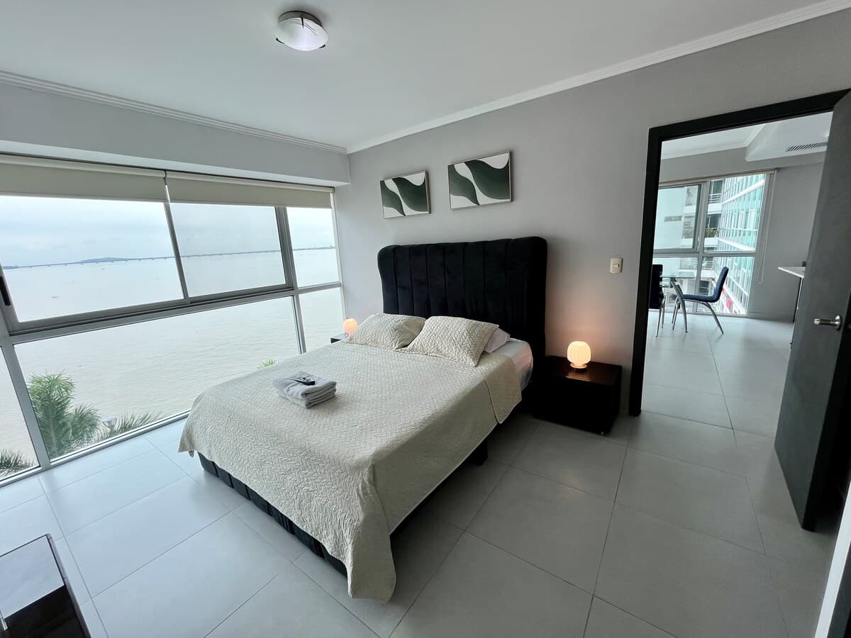 Suite vista al río en Puerto Santa Ana — foto 11