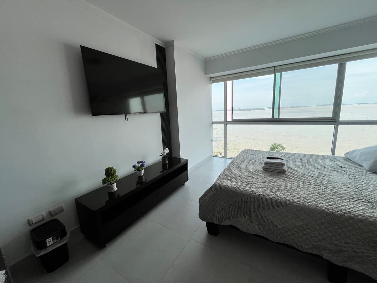 Suite vista al río en Puerto Santa Ana — foto 8