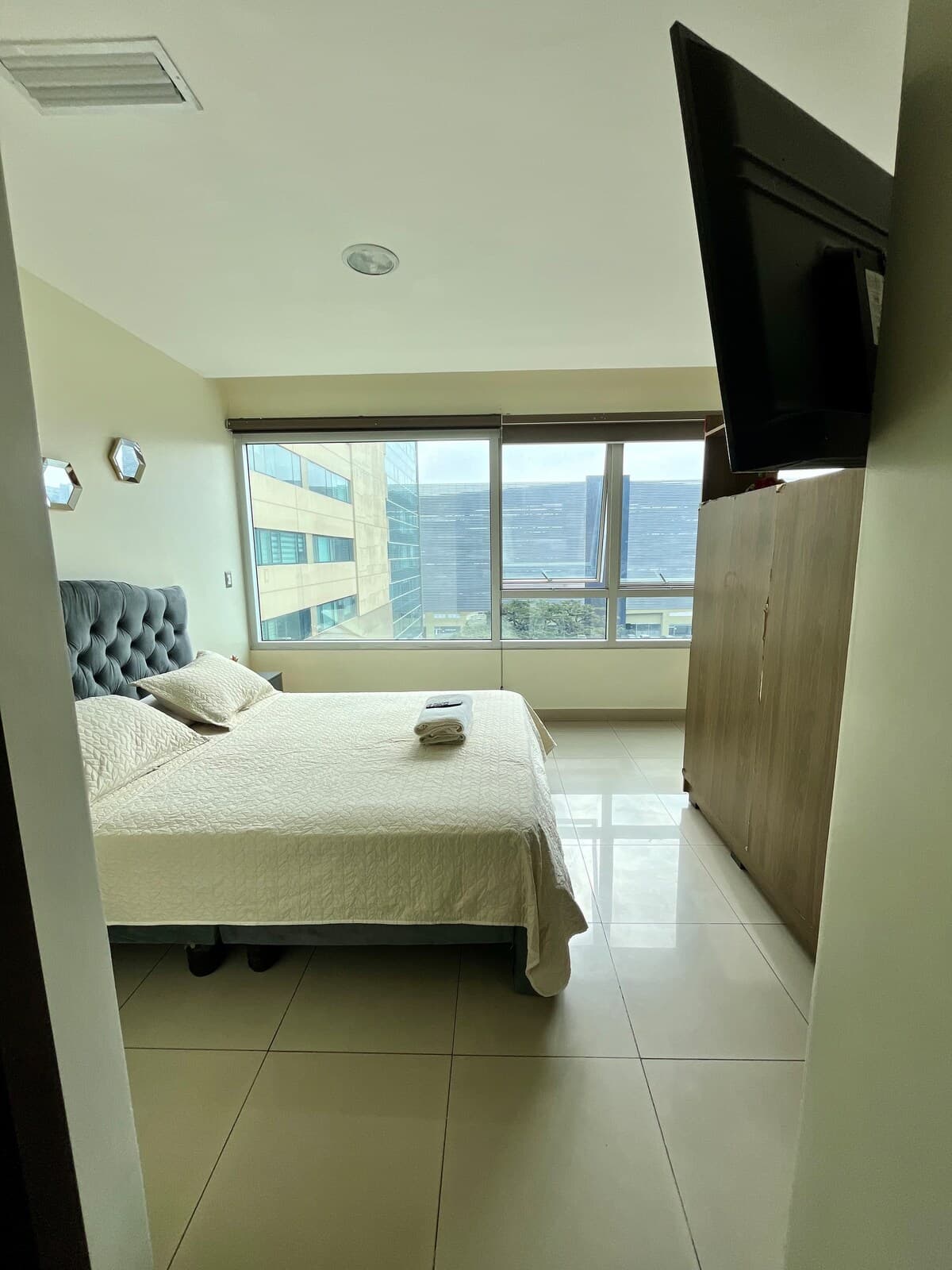 Suite Norte • Centro comercial • Piscina + estacionamiento — foto 12