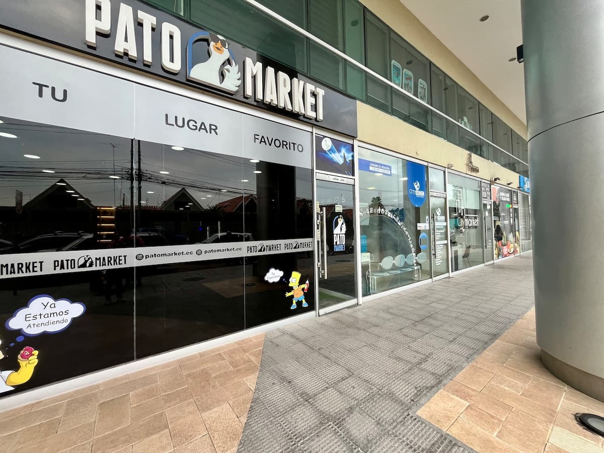 Suite Norte • Centro comercial • Piscina + estacionamiento — foto 18
