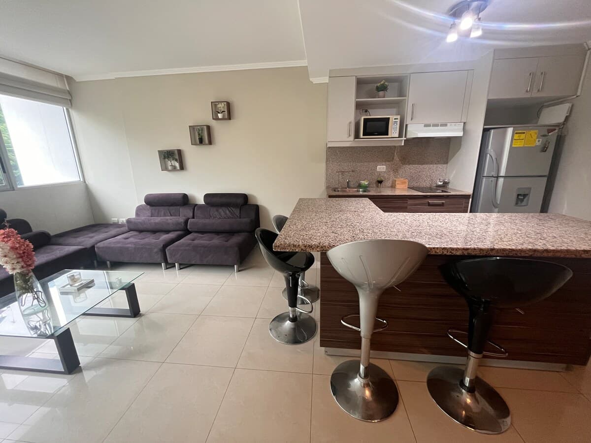 Suite en Puerto Santa Ana con piscina