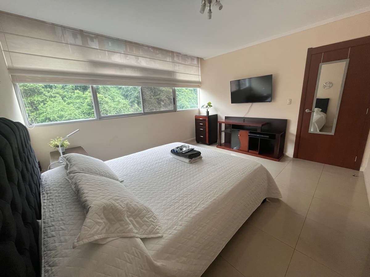 Suite en Puerto Santa Ana con piscina — foto 3