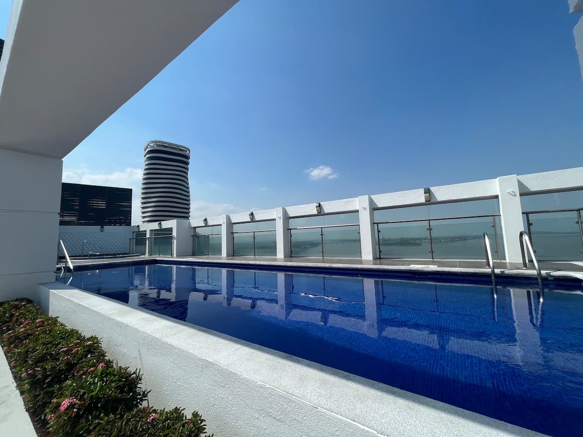 Suite en Puerto Santa Ana con piscina — foto 9