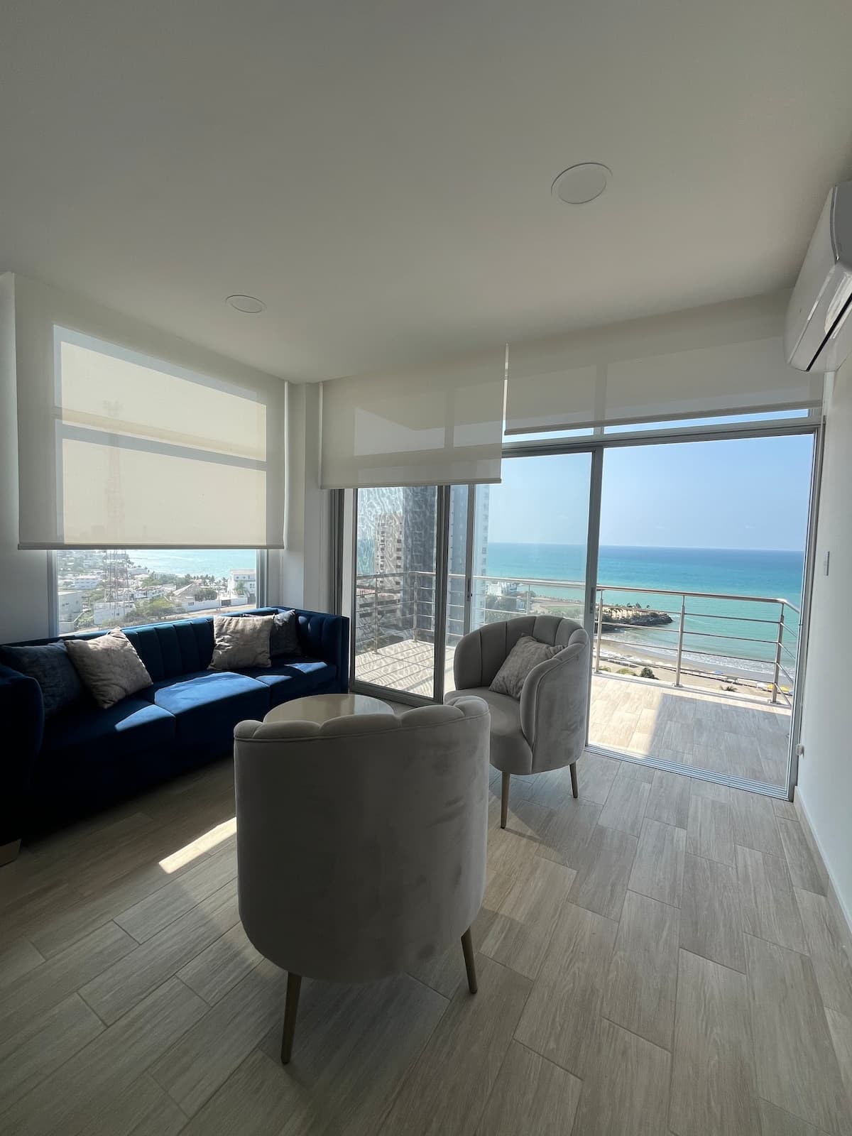 Departamento con vista al mar punta Blanca