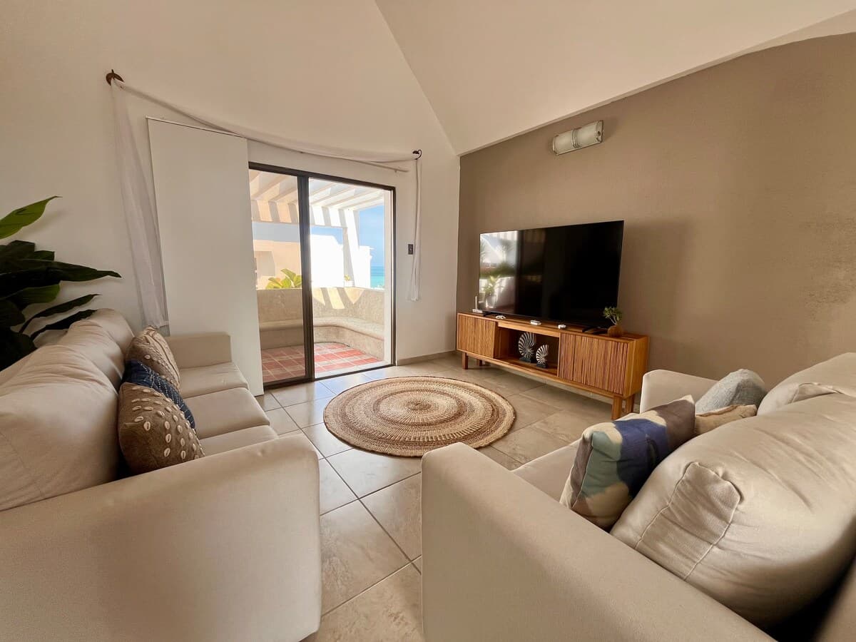 Casa Santorini en Ballenita, Santa Elena
