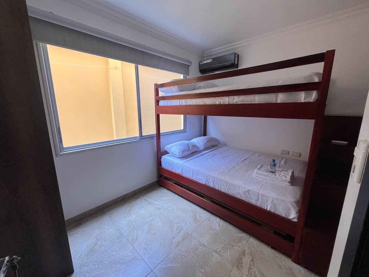 Villa Salinas • Piscina & Parqueo • 5 Habitaciones — foto 6